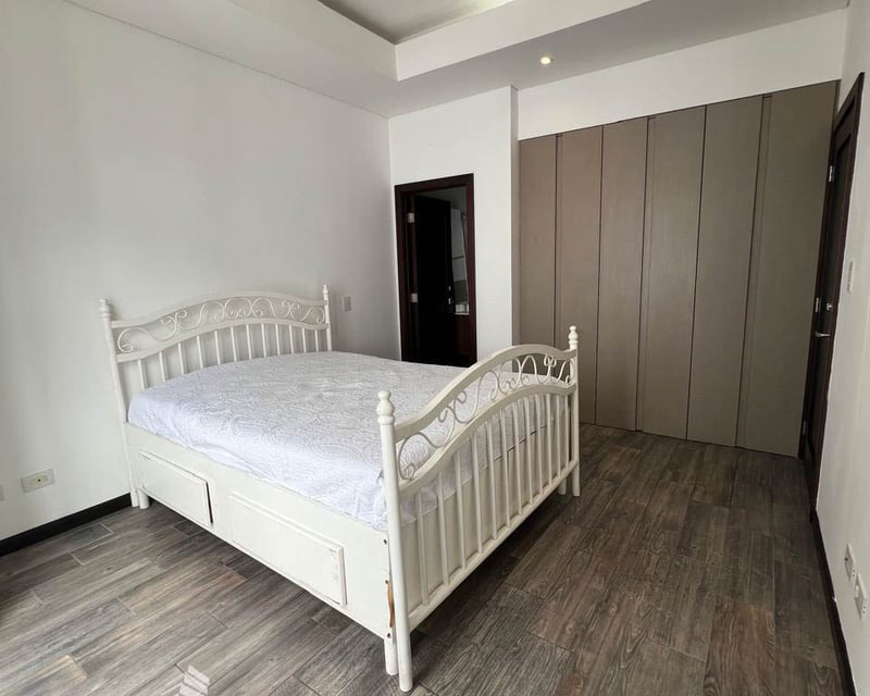 APARTAMENTO AMOBLADO EN RENTA EN LIRIOS DE CAYALÁ I - Miniatura 13