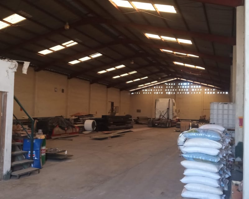 Renta de bodega dentro de garita en Barcenas villa nueva Ref-5562