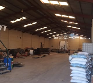 Renta de bodega dentro de garita en Barcenas villa nueva Ref-5562