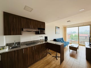 Alquiler de Céntricos Aptos. de 1 Dorm. - Las Conchas, Zona 14 - Image 3