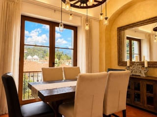 Preciosa Casa En Venta En Antigua Guatemala - 2