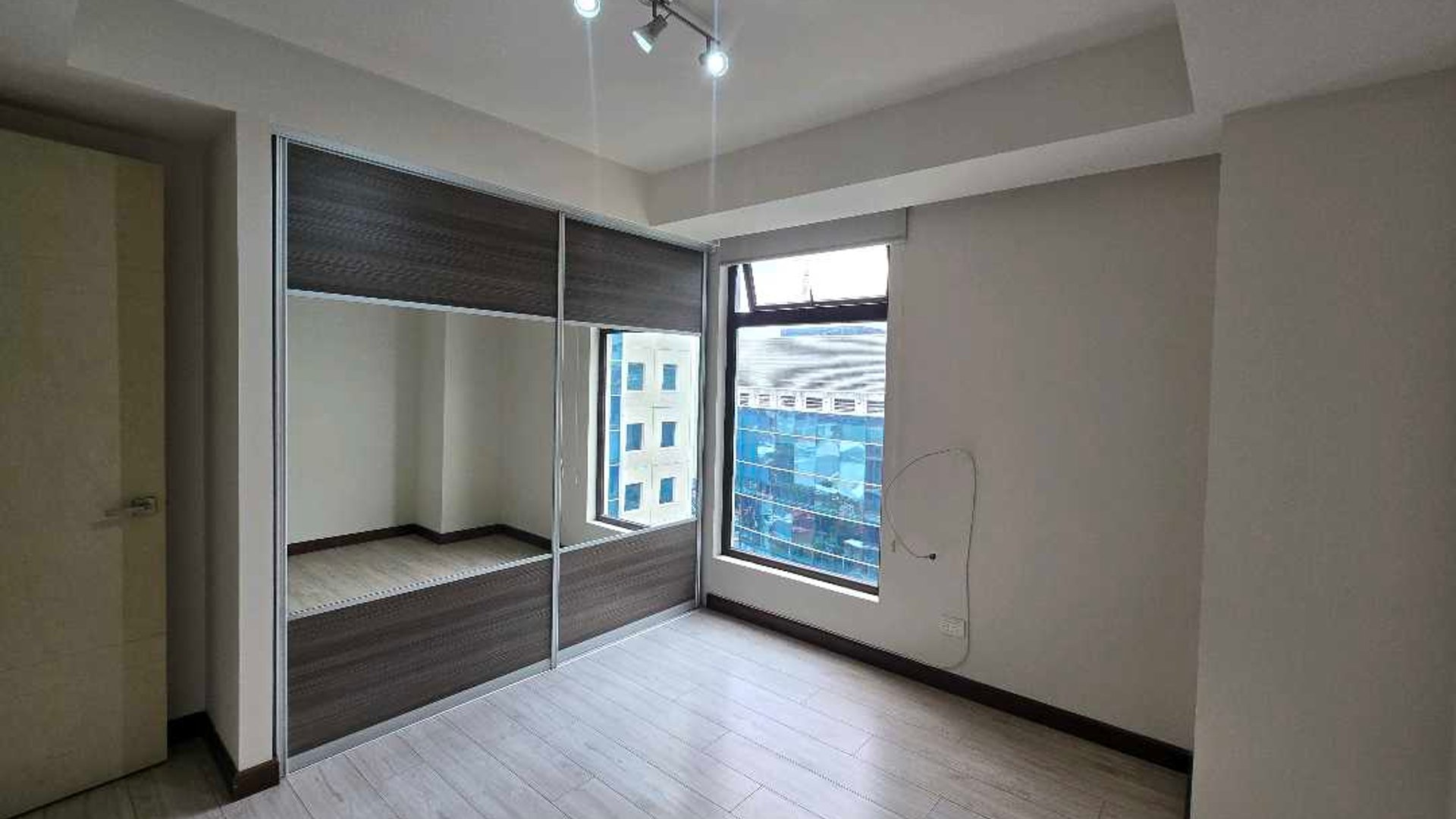 APARTAMENTO EN VENTA ZONA 10 - Miniatura 14