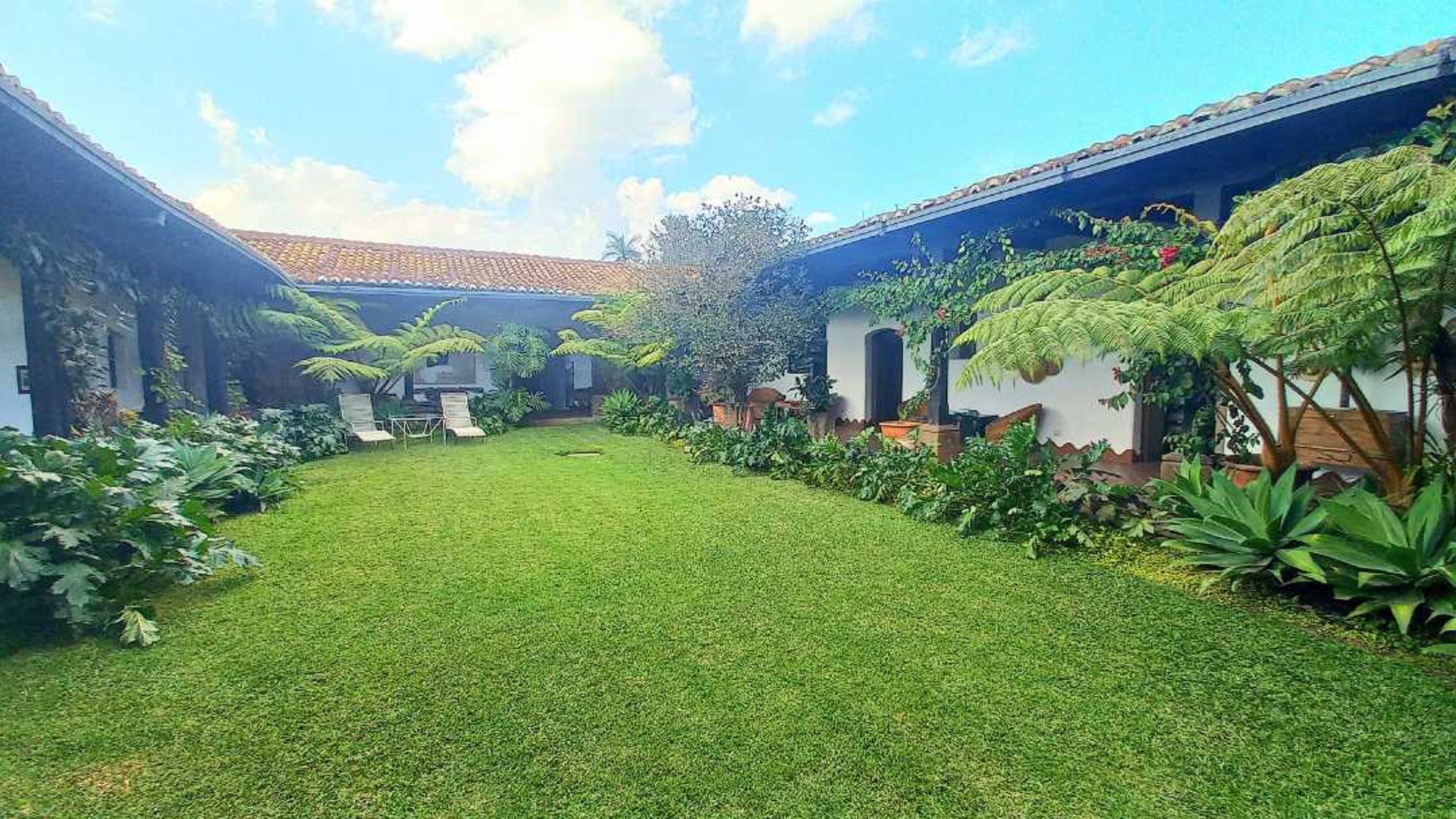 CASA PREMIUM EN VENTA EN  CASCO DE ANTIGUA GUATEMALA - Miniatura 24