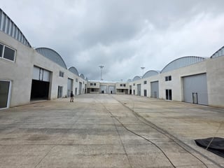 Renta de bodega de 500 metros en Kilometro 16.5 CAES Ref-5341 - 5