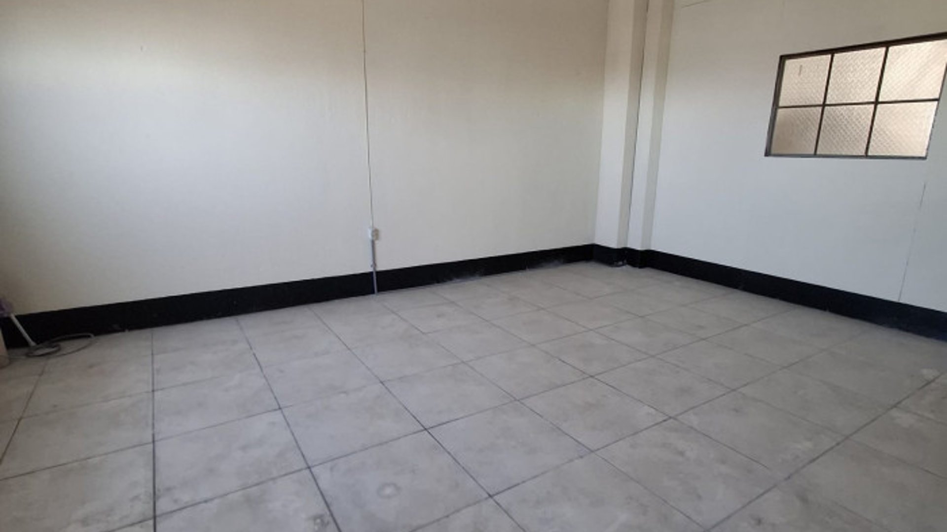 Casa en Renta con Uso Comercial en Zona 7 Guatemala - Miniatura 19
