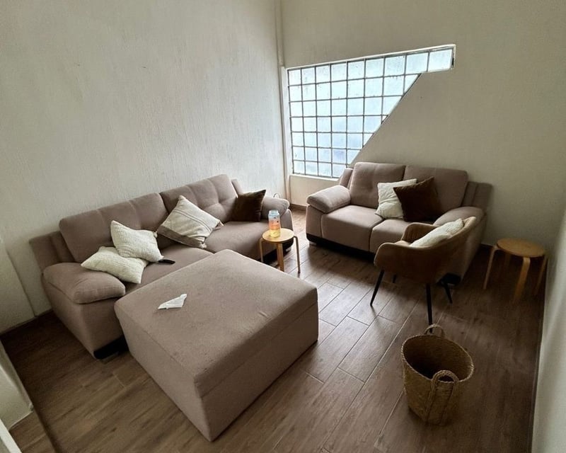 VILLA LINDA 2 / Casa en renta , zona 7