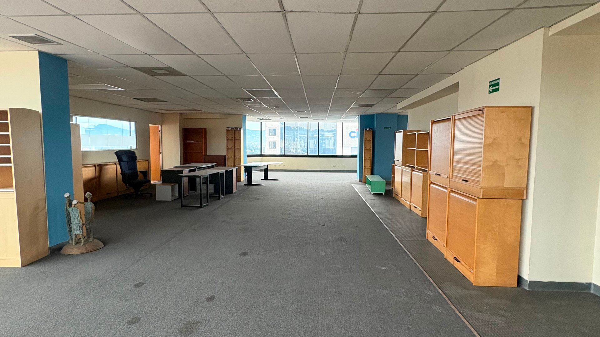 ???? OFICINA EN RENTA – 892 M² | EDIFICIO MURANO CENTER | ZONA 10 - Miniatura 6