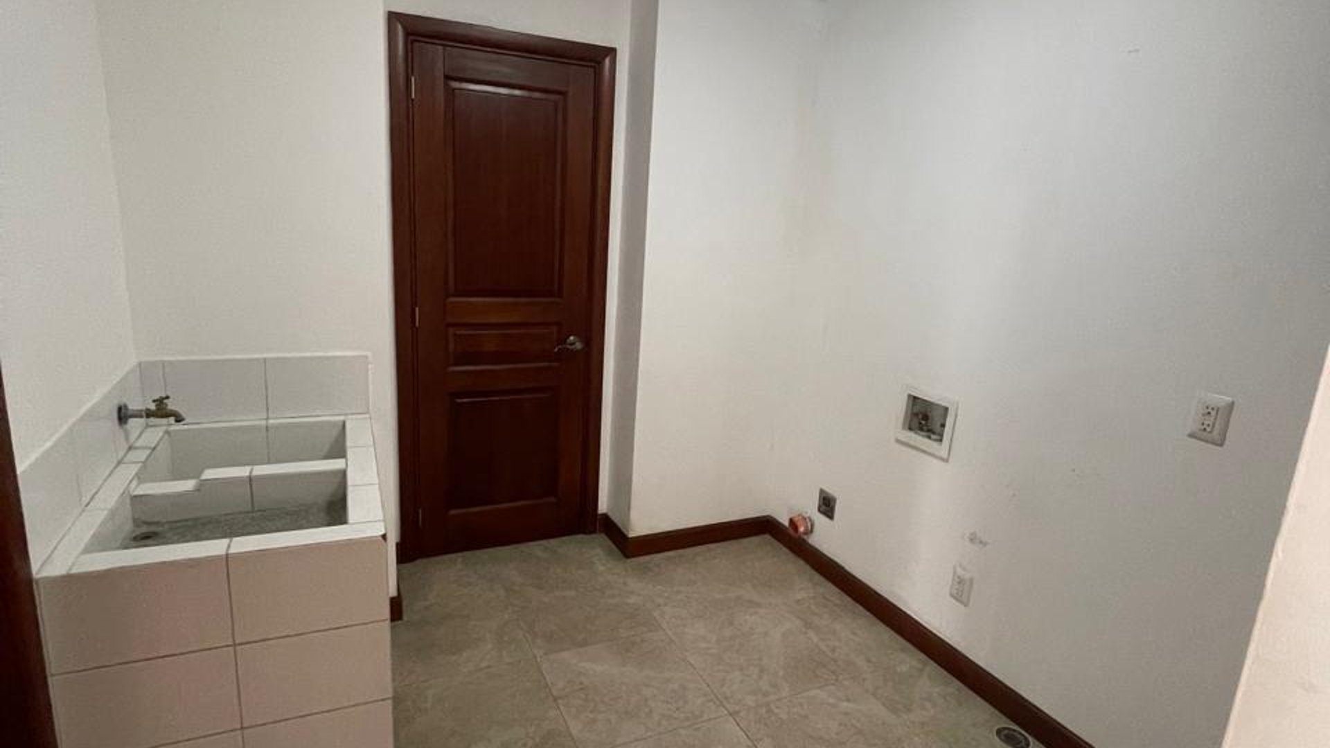 Apartamento en renta zona 15 / Botticelli II - Miniatura 7