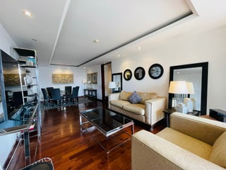 VENTA DE CÉNTRICO APARTAMENTO AMUEBLADO - TIFFANY, ZONA 10 - 5