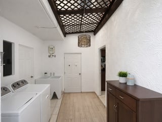 CASA EN VENTA EN ZONA 16 - PORTAL DE SAN ISIDRO - 3