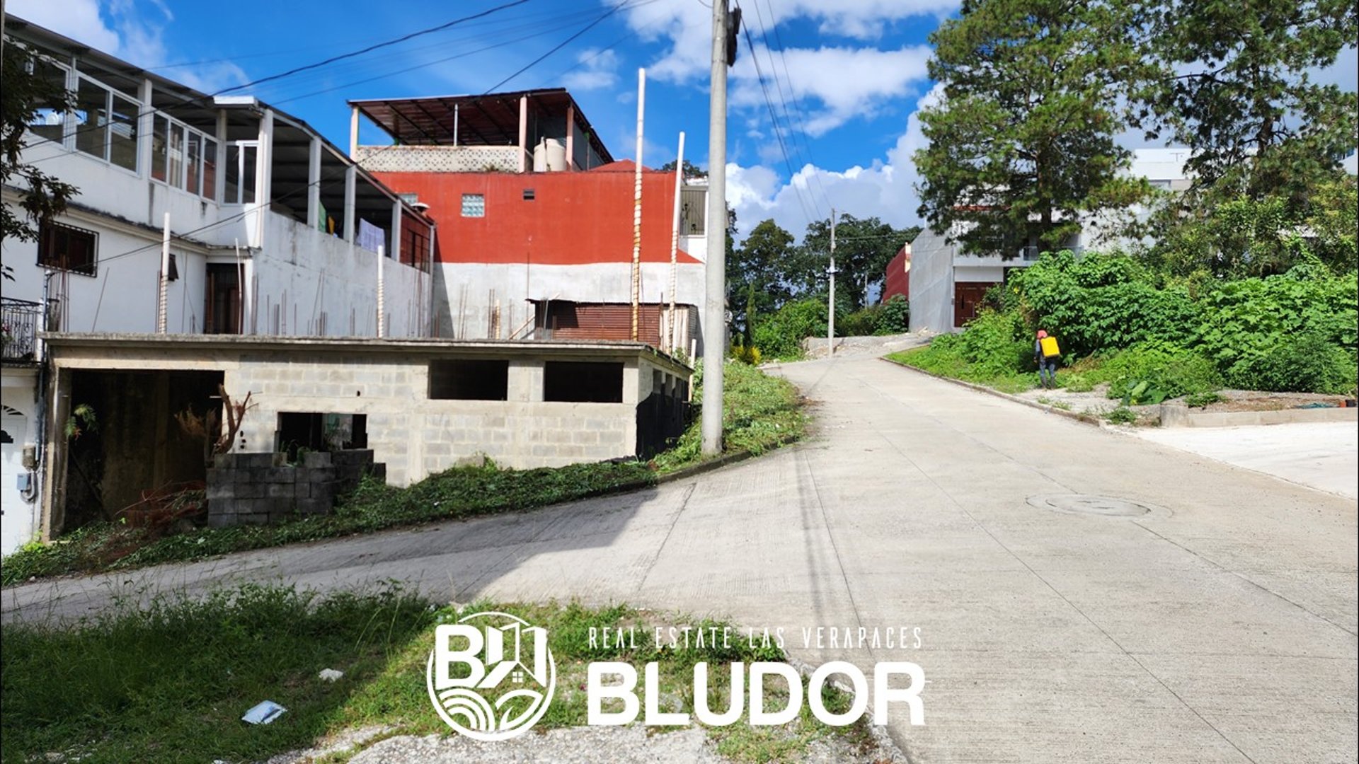Vendo Terreno con Construcción en Villa Los Robles - Miniatura 2