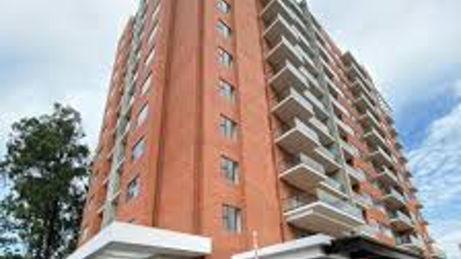 APARTAMENTO AMUEBLADO EN RENTA – EDIFICIO LUCCA | ZONA 10