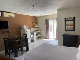 🏡 CASA EN VENTA – MONTERRICO, SANTA ROSA - 4