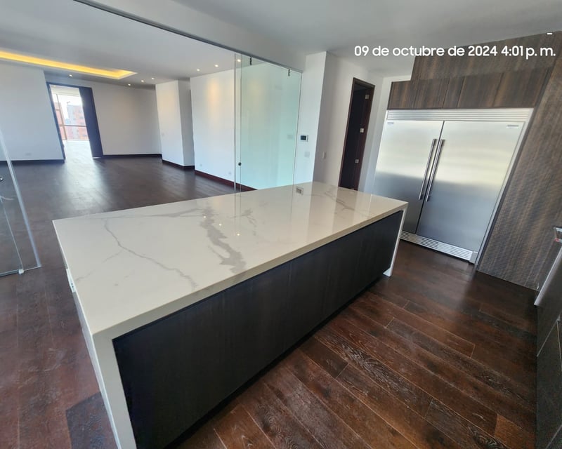 Rento apartamento amueblado 3 habitaciones en zona 14 Ref-4966