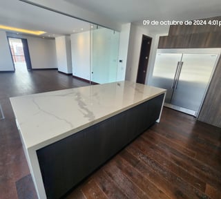 Rento apartamento amueblado 3 habitaciones en zona 14 Ref-4966
