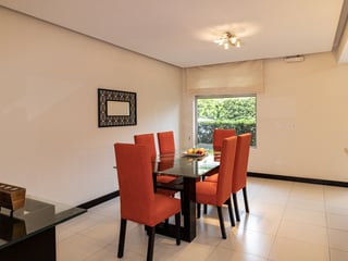 Apartamento amueblado, 2 habitaciones en alquiler zona 10 - 2