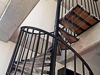 Alquilo / Vendo Moderno Apartamento tipo Loft en zona 10 con jardín - 2