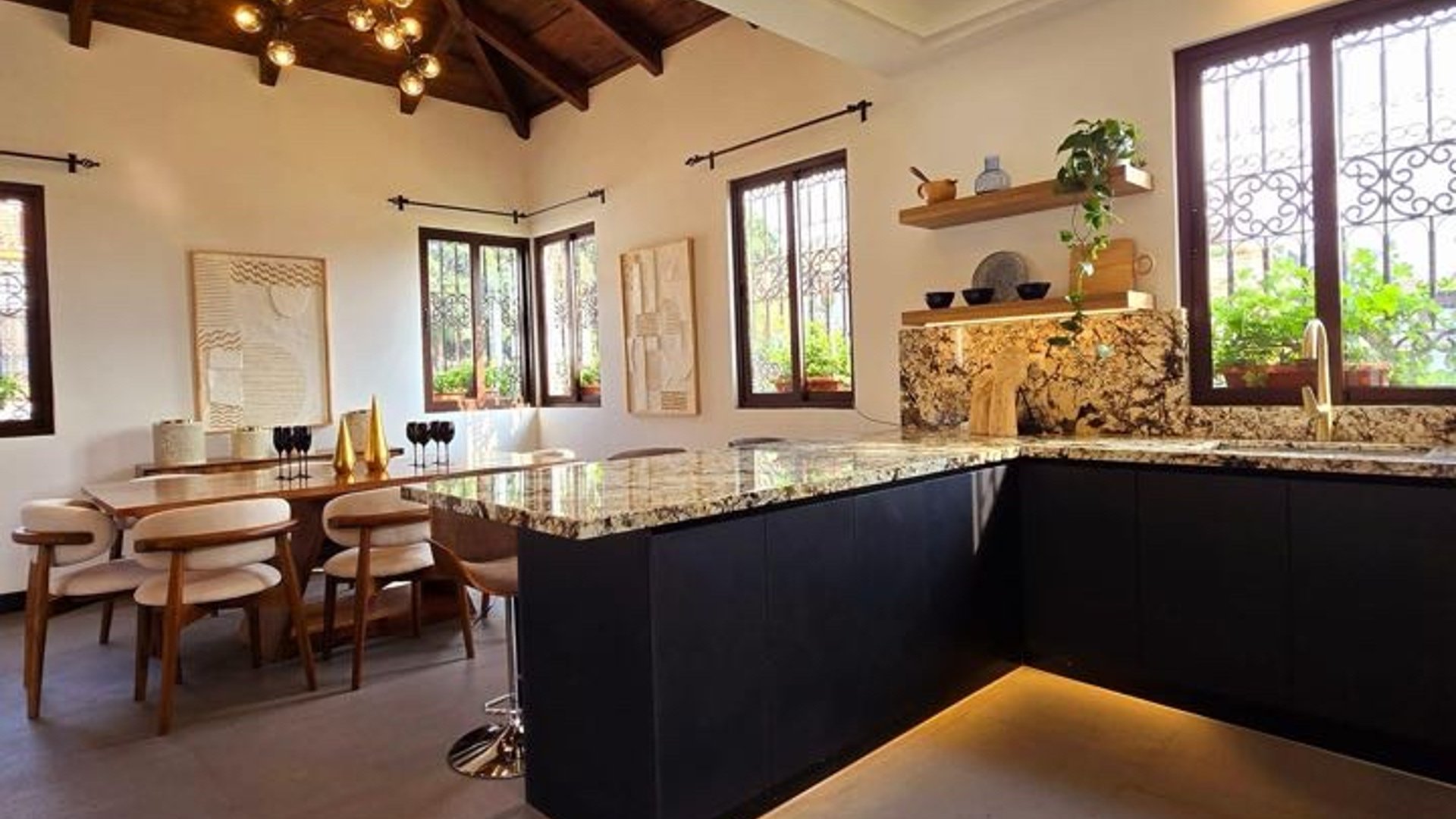 CASA EN VENTA EN ANTIGUA GUATEMALA - Miniatura 6