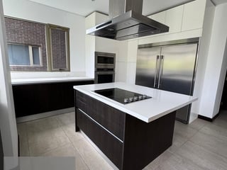ACANTOS DE CAYALA/ Apartamento en Venta para Inversión zona 16 - Image 9