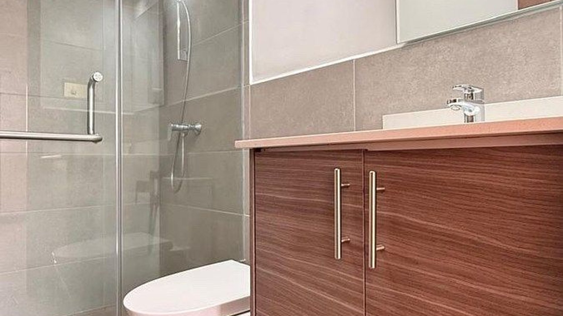 Apartamento en Renta – Casalini Diagonal 6, Zona 10 - Miniatura 12