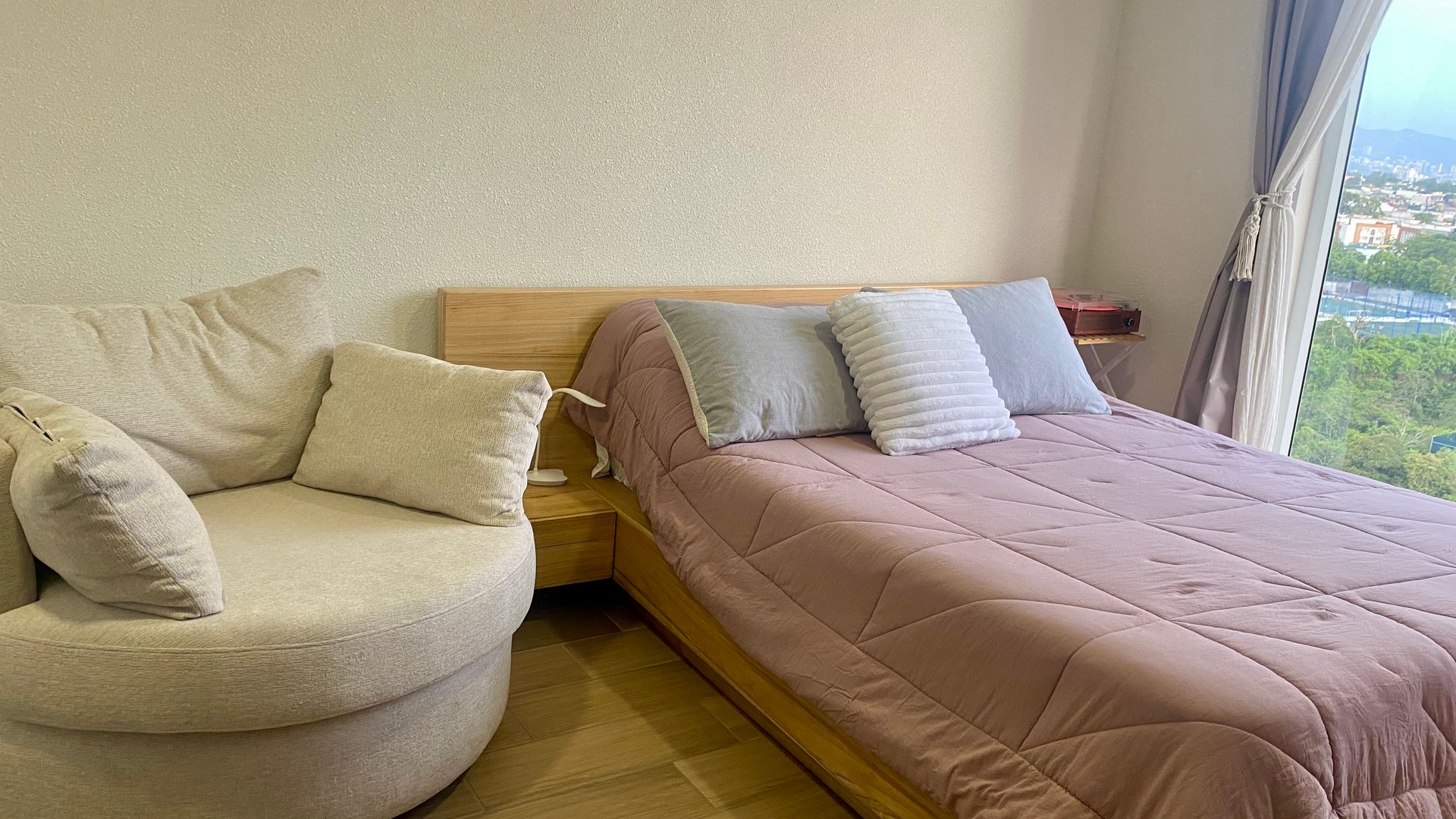 Apartamento en Venta, Edificio Bossen, zona 2 - Miniatura 7