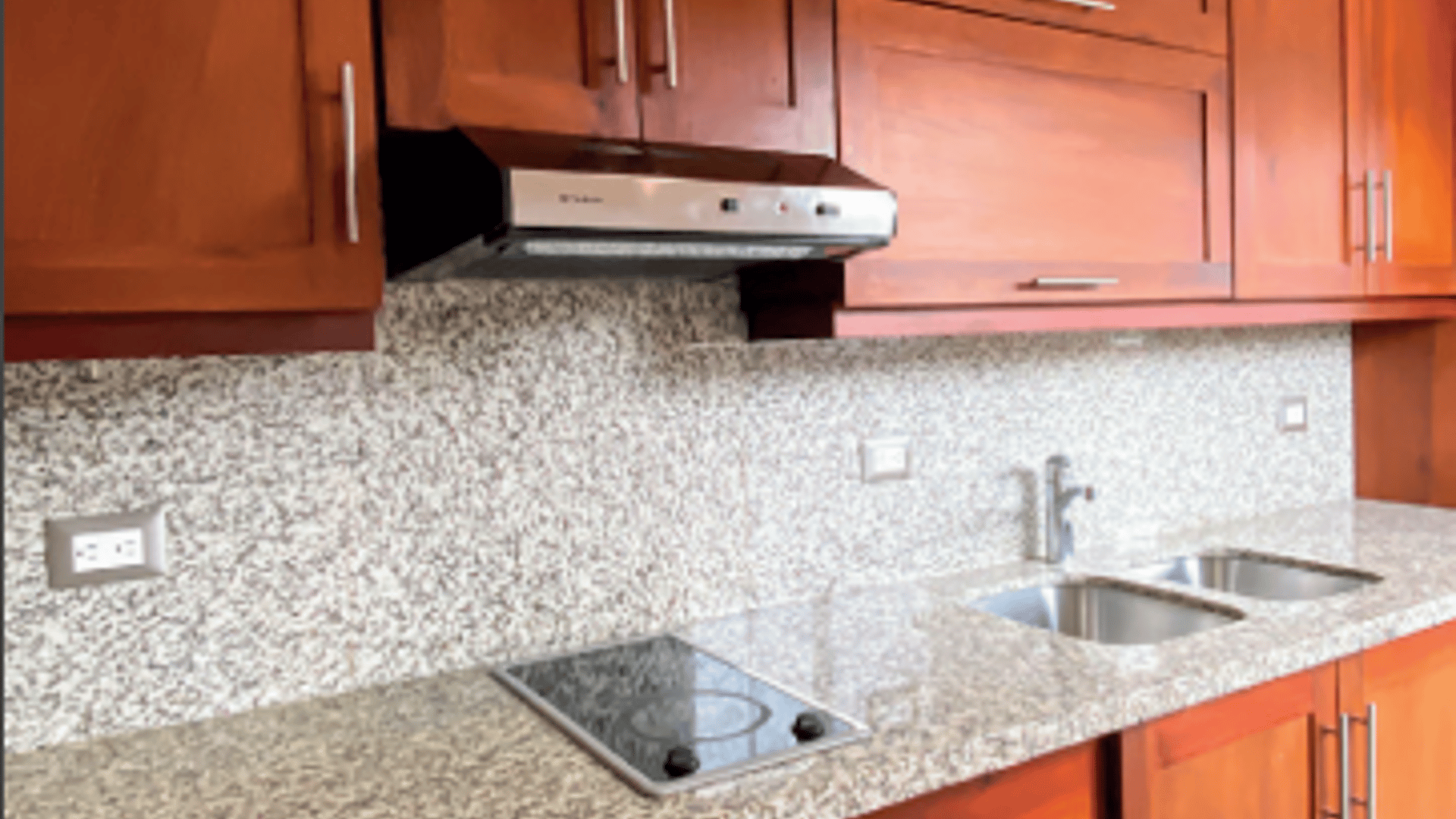 Penthouse amueblado en renta 16 / Lindora Loft - Miniatura 2