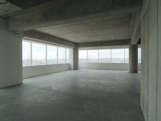 Oficina de 3,348 mts Sobre la Avenida Reforma zona 9 - 3