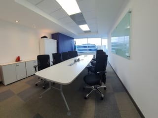 En venta oficina amueblada en Zona Pradera - 2