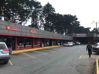 Local en alquiler en Plaza Comercial km 13.5 CES - 4