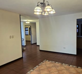 Casa en renta dentro de condominio tipo colonial - Km 18.5 Ref-6059