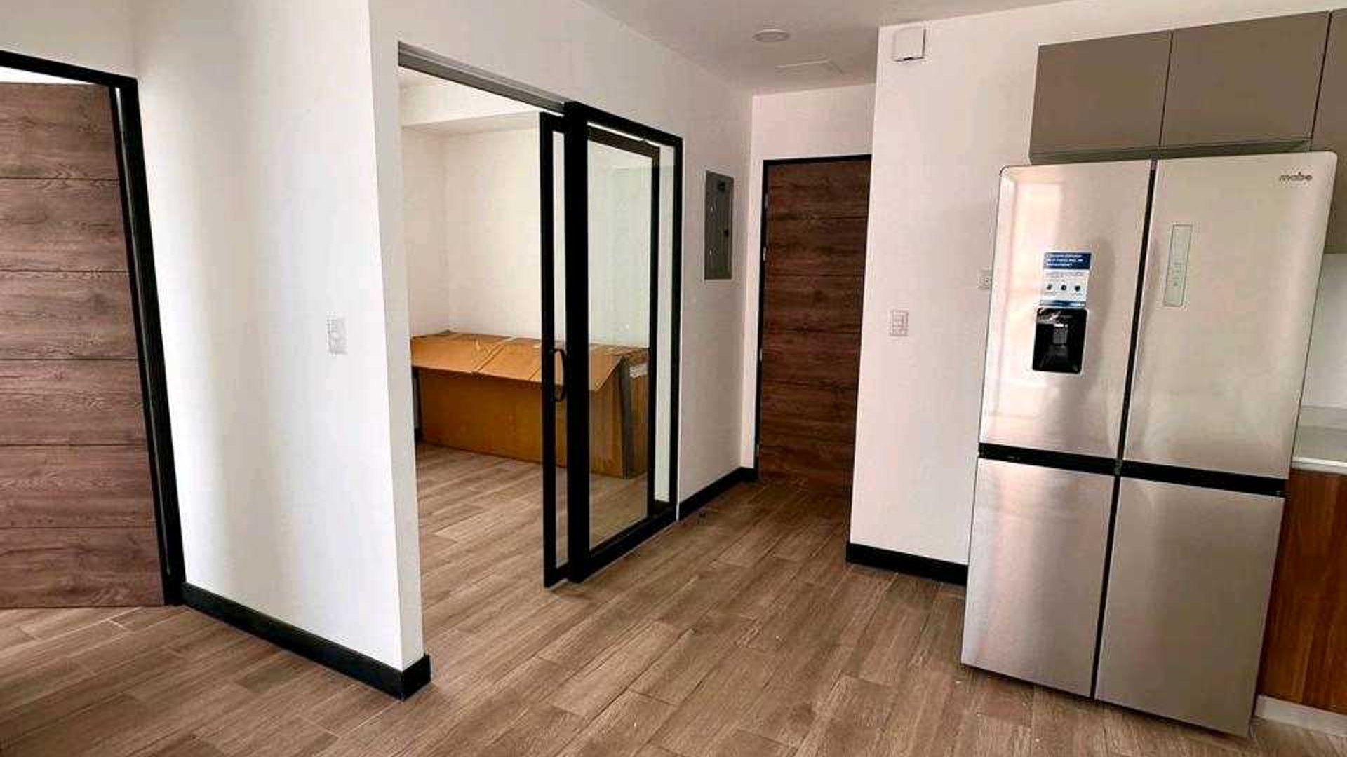 APARTAMENTO EN VENTA PARA INVERSIONISTA ???? Edificio Senseti, zona 10 - Miniatura 6