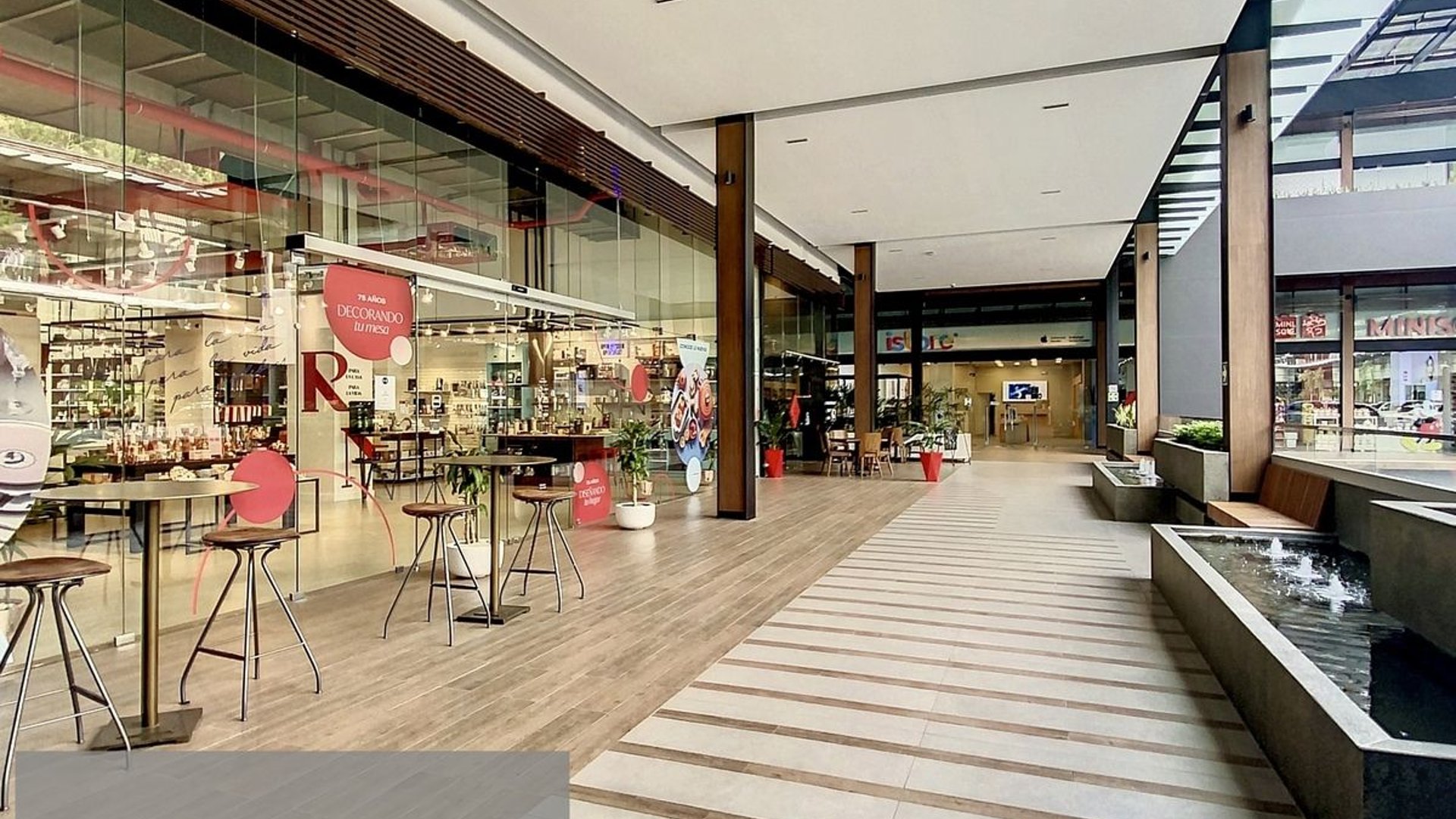 SPAZIO/ Oficina en Venta zona 16 - Miniatura 6