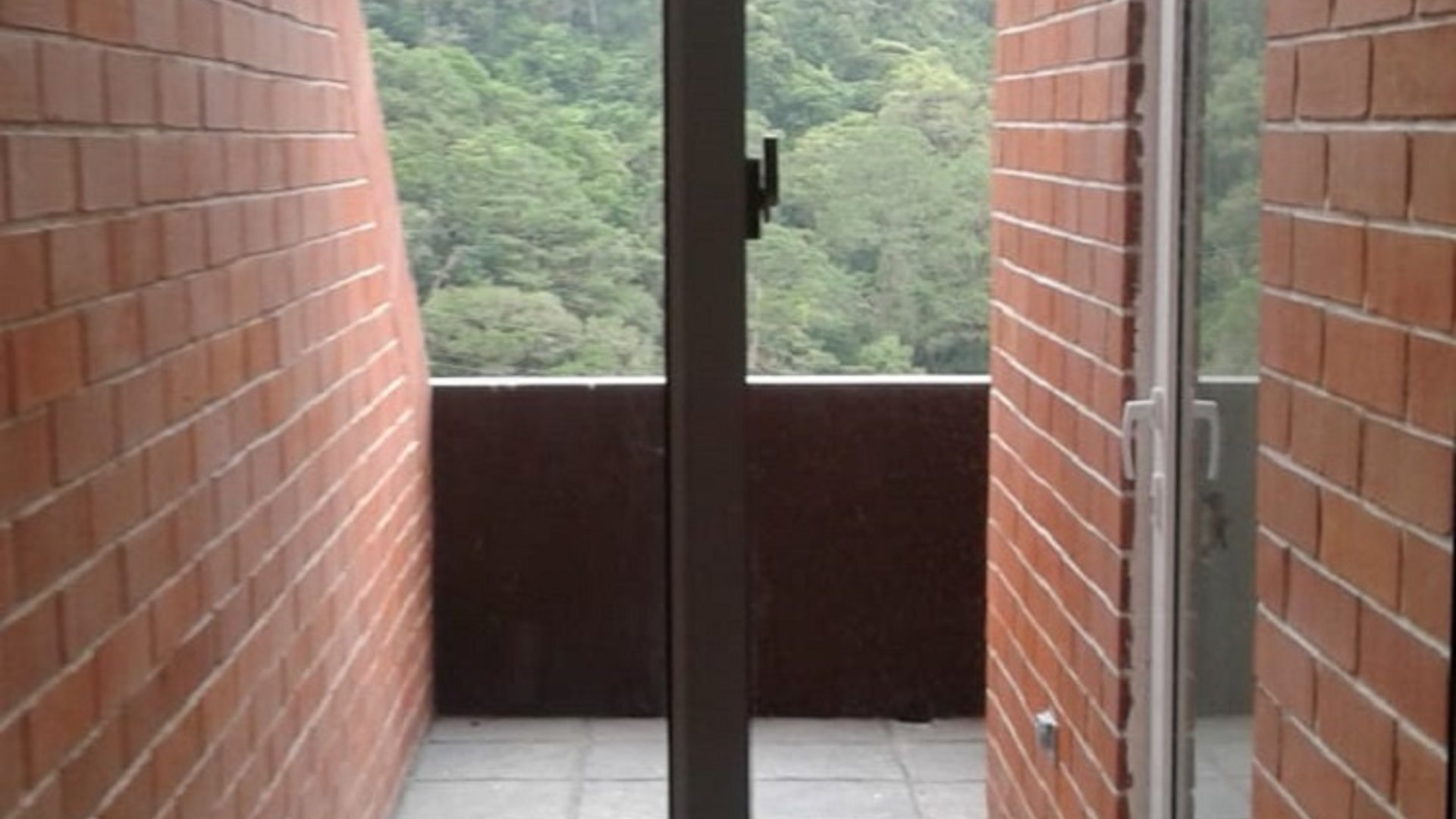 Alquilo Apartamento con Terraza en Zona 16 Cañada 16 - Miniatura 17