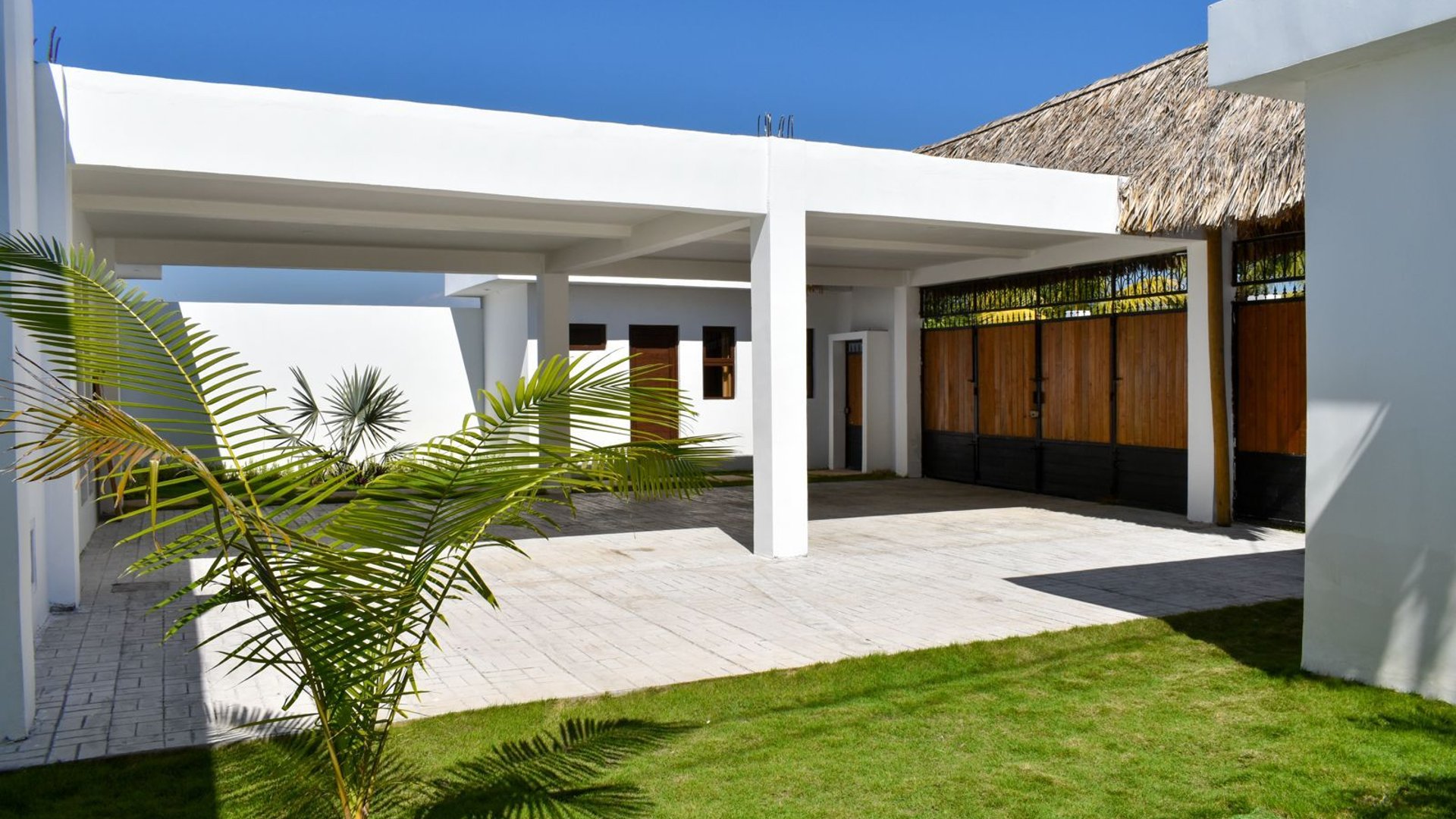 CASA EN VENTA VILLA EN MONTERRICO/TAXISCO 