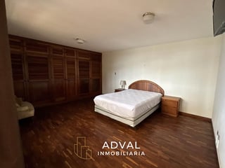 Casa en renta Zona 4 excelente ubicación. - 2