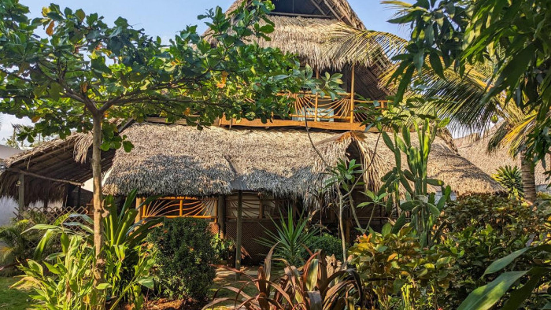 Casa de Playa en Venta en El Paredón Sipacate