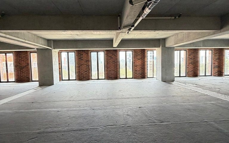 Oficinas en venta Zona 10 Guatemala con parqueos y bodegas - Miniatura 9
