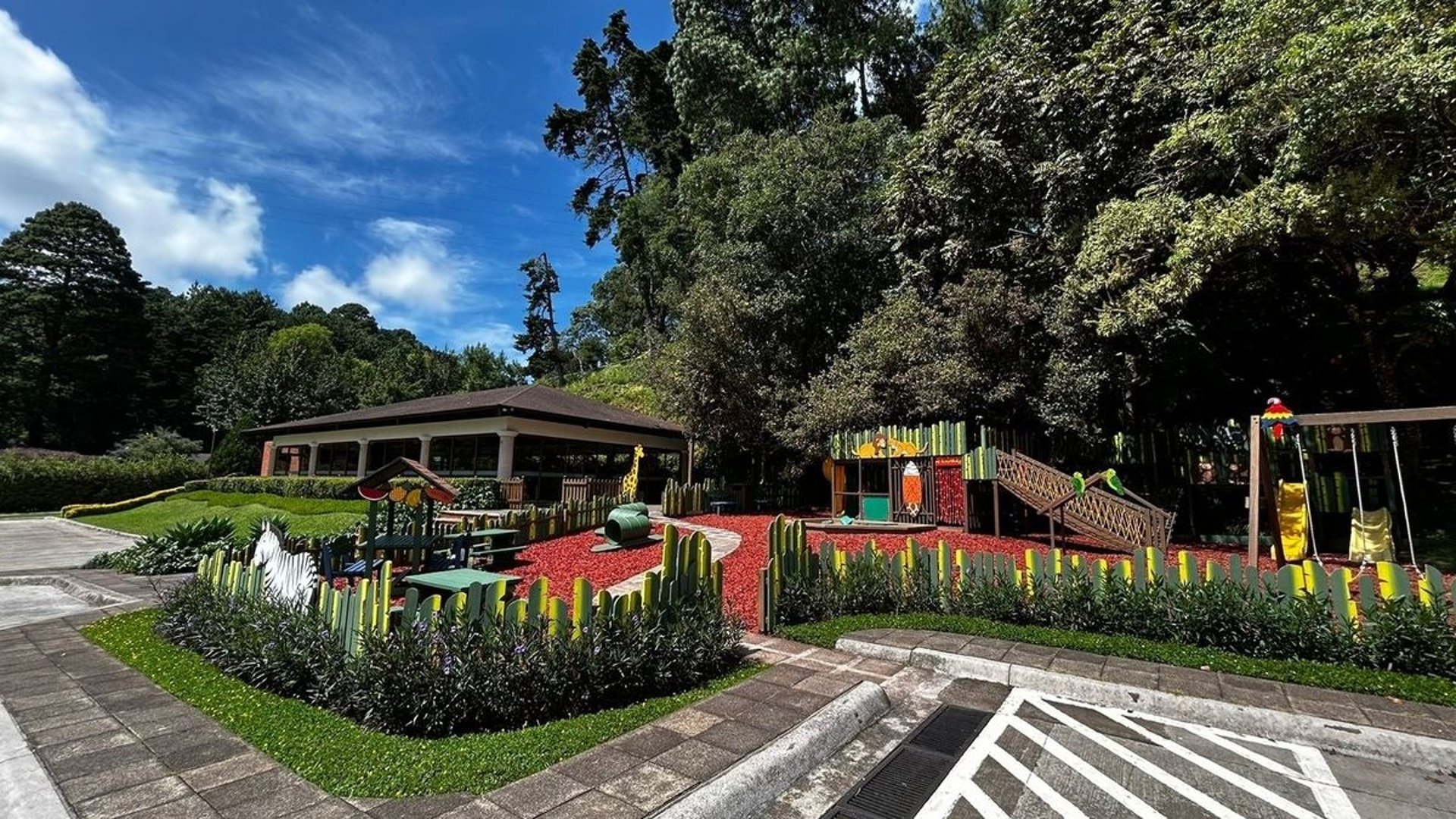 BOSQUES DE LAS LUCES / TERRENO EN VENTA Km13 Caes