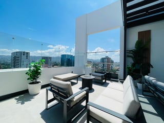 ALQUILER DE MODERNO APARTAMENTO - BONA 10, ZONA 10  - Image 17