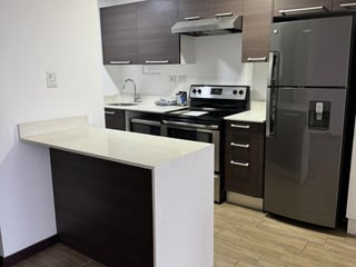 📍 APARTAMENTO EN VENTA – 1 HAB + LÍNEA BLANCA | FERRARA 10 | ZONA 10 - 3