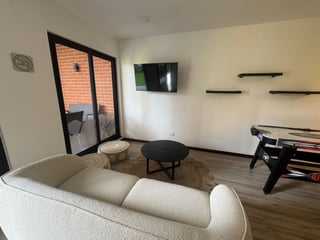 Apartamento en Venta  Edificio Neo 2, Zona 10 Ref-6034 - 2