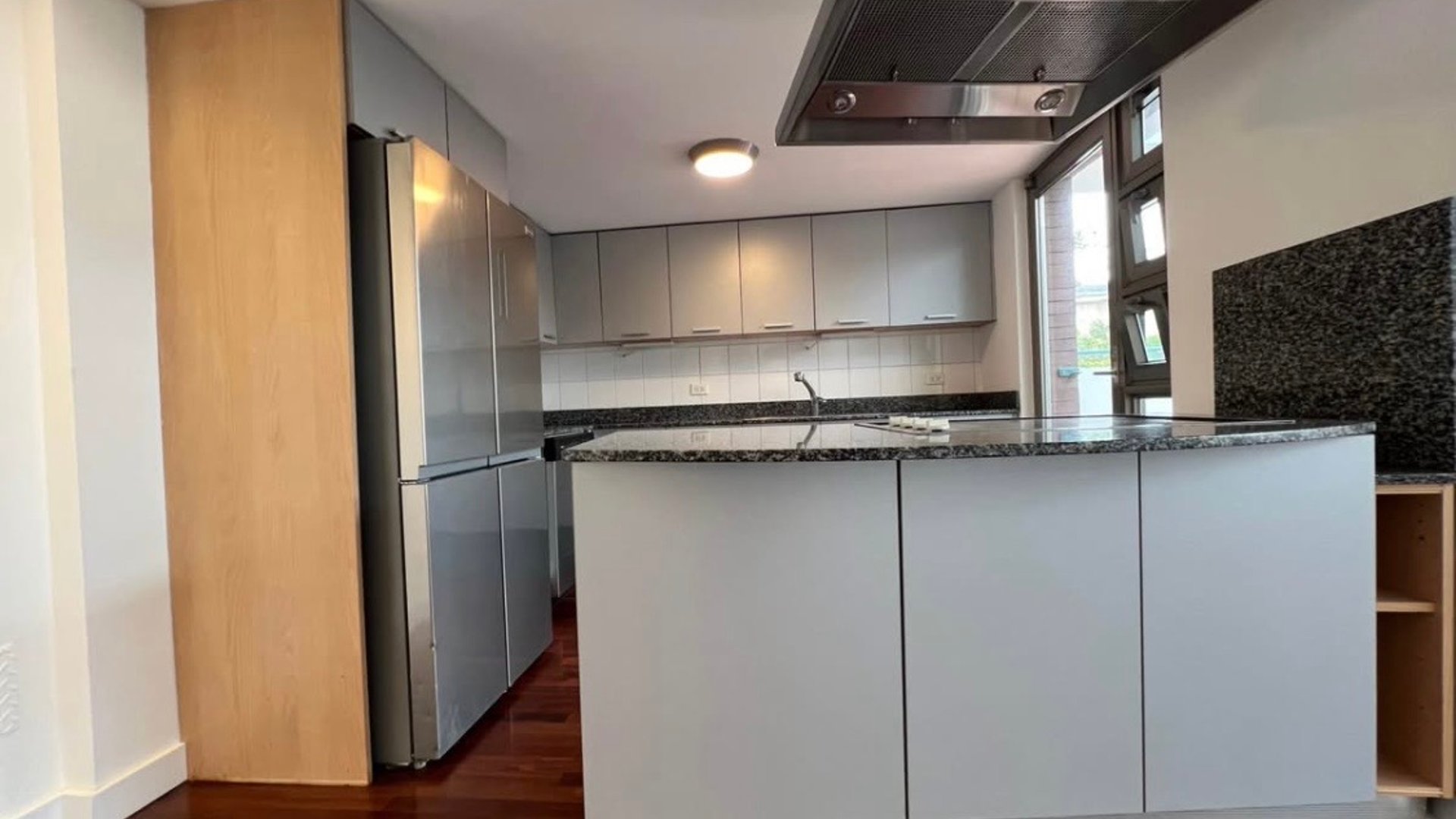 Apartamento en Renta: Lujo, Seguridad y Naturaleza en Guatemala - Miniatura 4