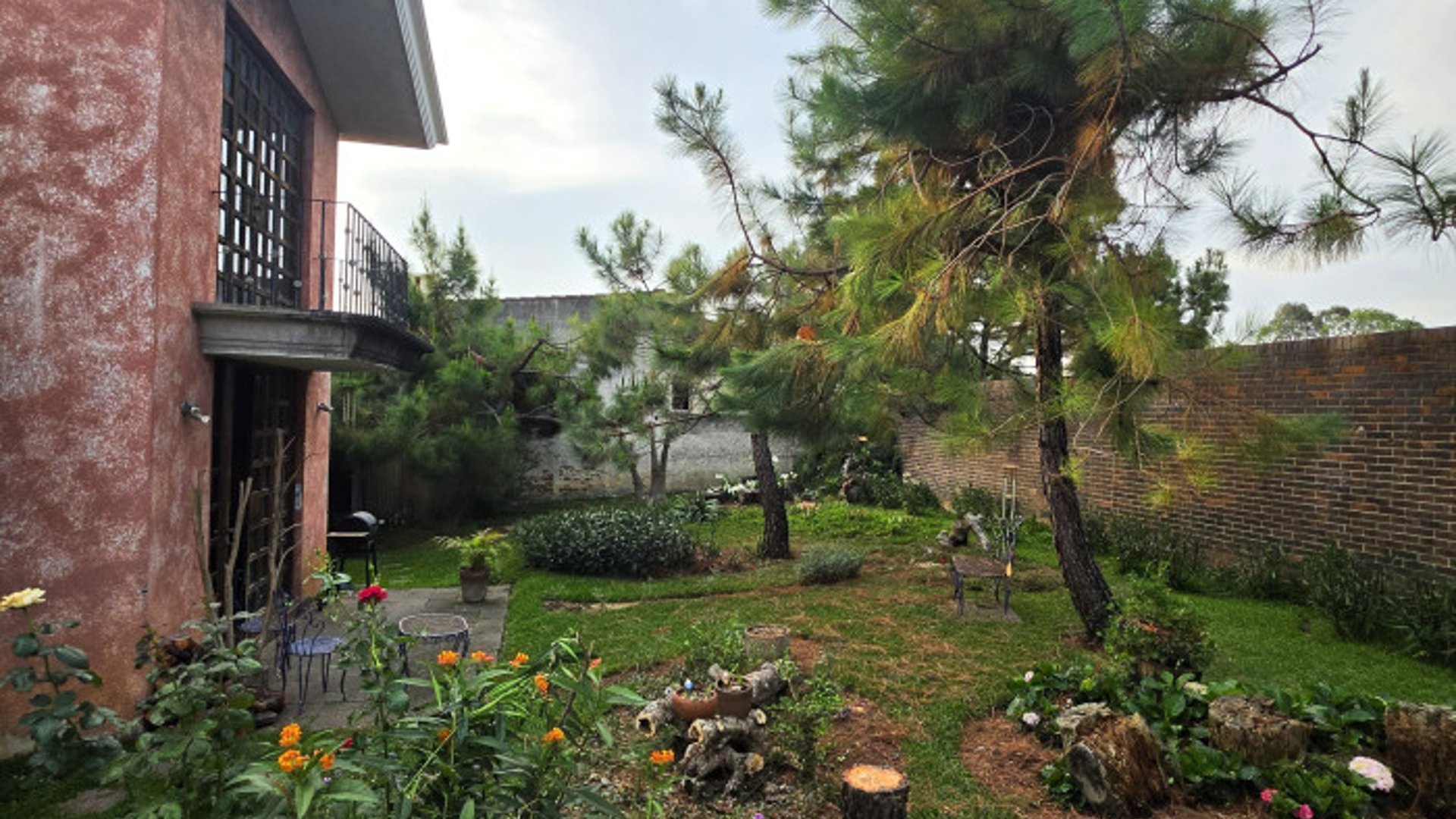 Amplia Residencia en Venta en San Lazaro Z.15 Guatemala - Miniatura 23
