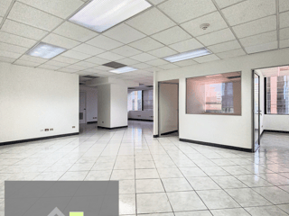 EUROPLAZA/ Oficina en renta/venta, zona 14 - 4