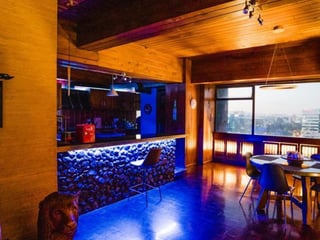 Apartamento en Renta en Zona 10, Ciudad de Guatemala - 2