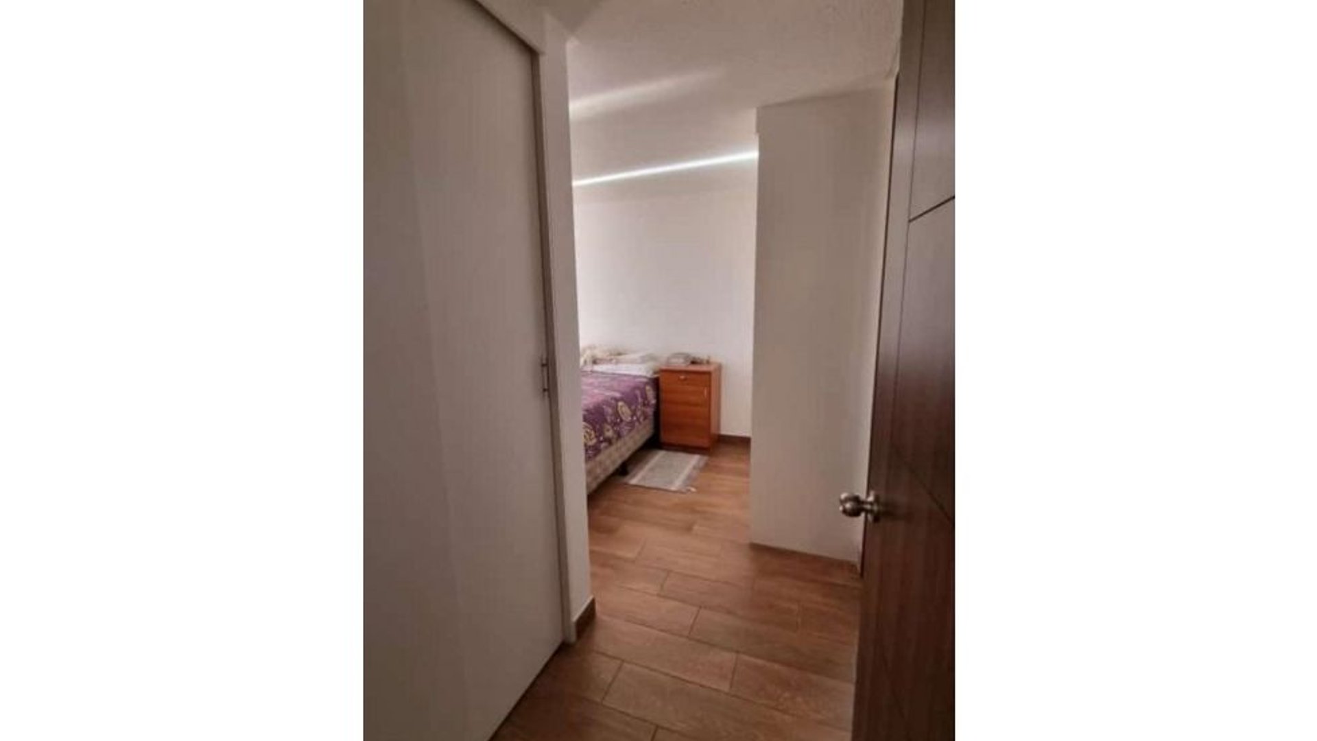  APARTAMENTO EN VENTA – 3 HAB + BALCÓN | EDIFICIO ROQUE | ZONA 2 - Miniatura 6