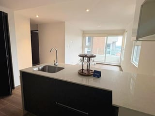 Apartamento en venta con linea blanca de 2 habitaciones en Z7 Ref-5472 - 2