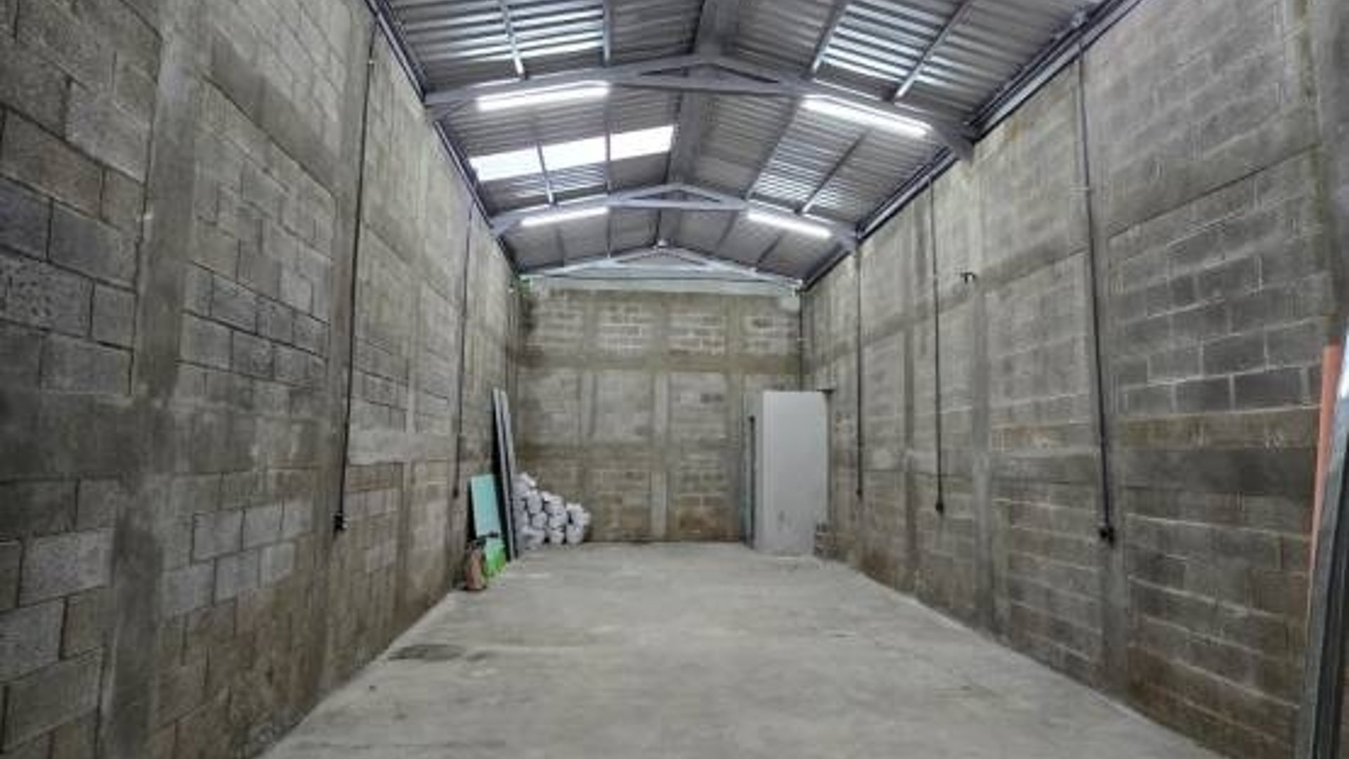 Bodega en Renta, Zona 14 - Miniatura 3