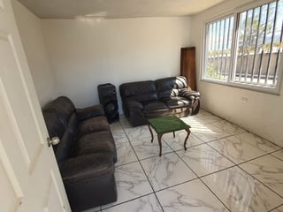 Edificio en renta ideal para oficina o call center - 5
