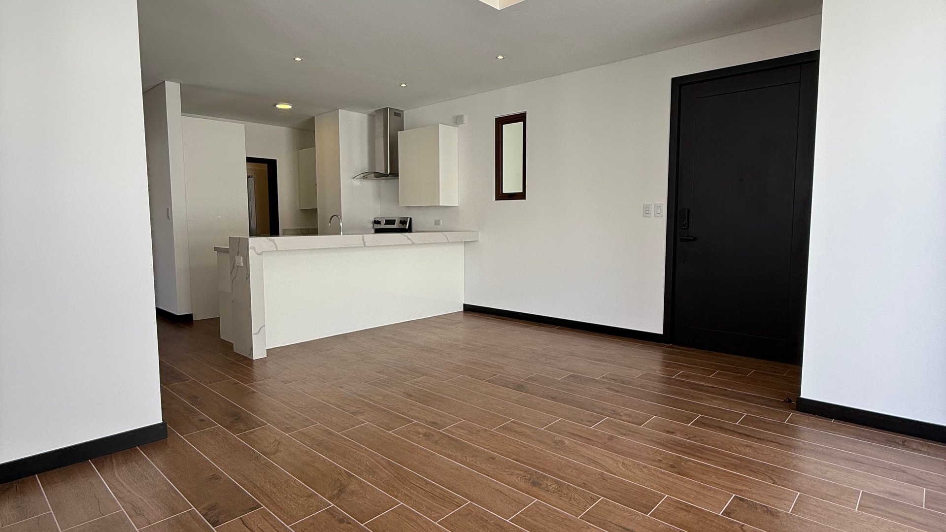 Rento apartamento para estrenar en Lirios de Cayalá 4, zona 16